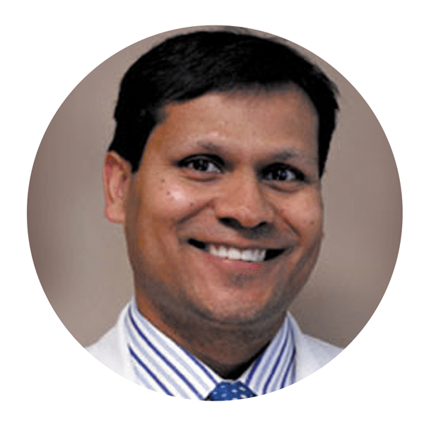 Dr.-Vivek-Kushwaha-Photo-2 Minivasive Dr. Bonaventure Ngu